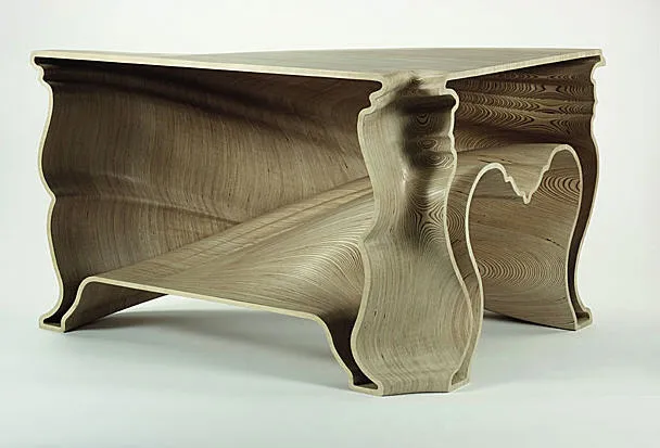 Table Cinderella de Jeroen Verhoeven, design numerique et artisanal